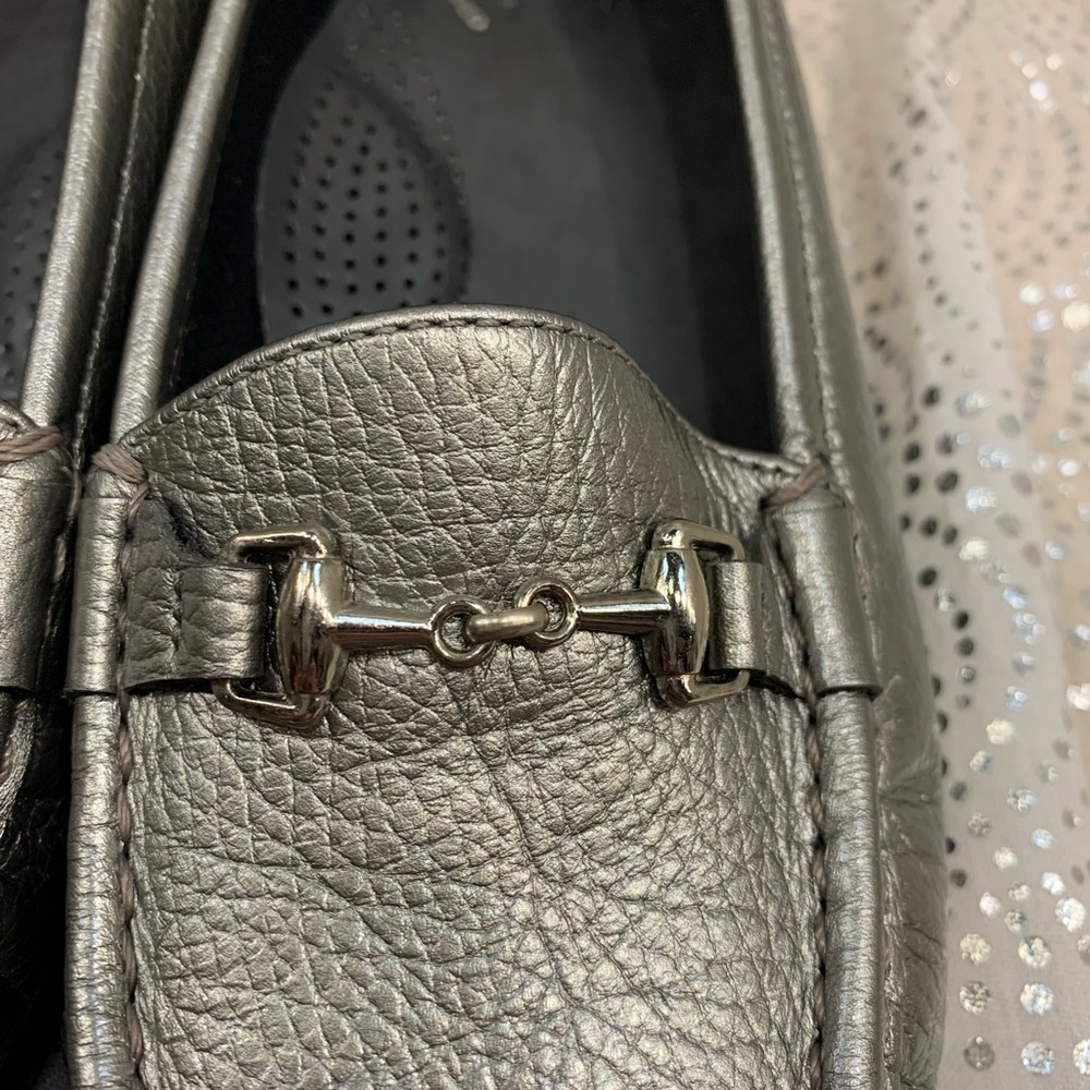 Nwot Silver Metallic Loafers - image 3